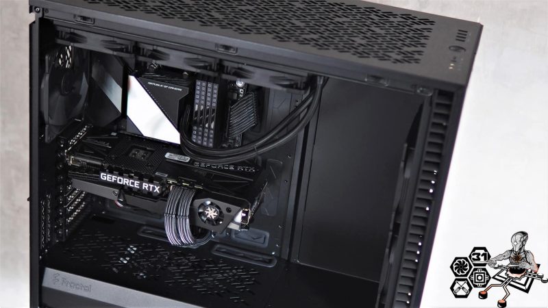 Montage client effectué avec le configurateur PC Hadware31 dans un Fractal Design Define 7 XL