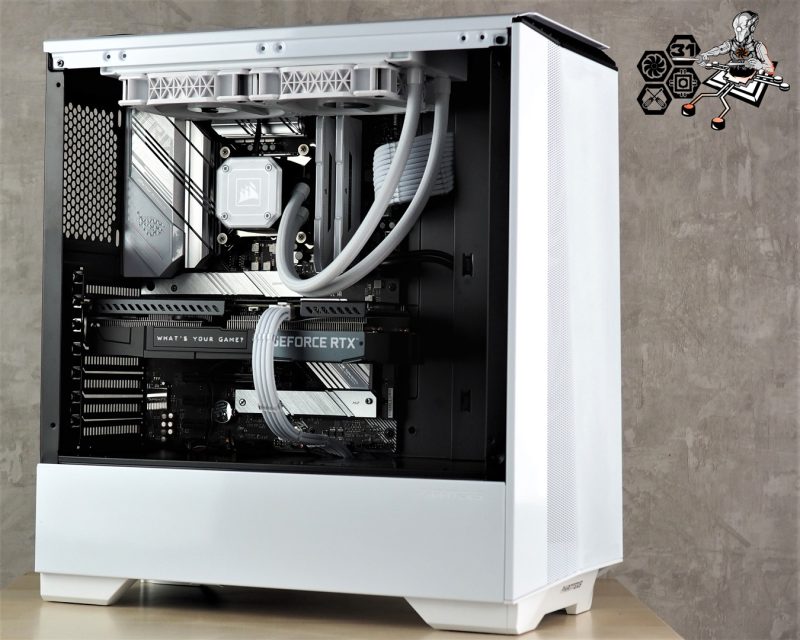 Montage client effectué avec le configurateur PC Hadware31 dans un Phanteks Eclipse p360A