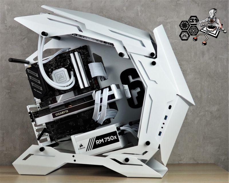 Montage client effectué avec le configurateur PC Hadware31 dans un JONSBO MOD3