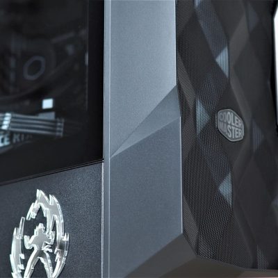 Photo du PC Super Saiyan de la gamme GEEK Family par Hardware31