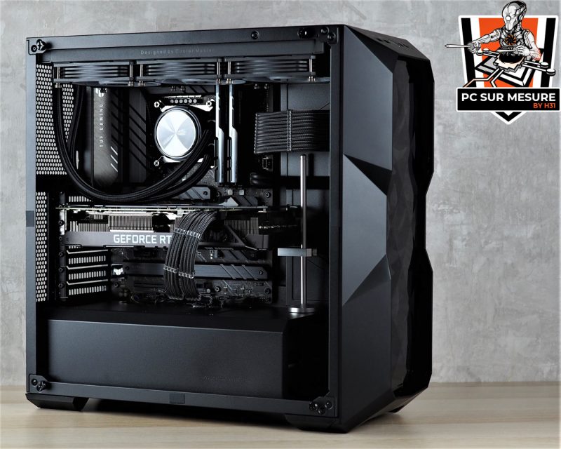 Montage client effectué avec le configurateur PC Hadware31 dans un COOLER MASTER MasterBox TD500 ARGB