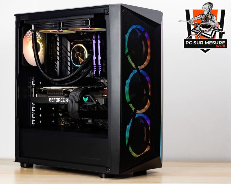 Montage client effectué avec le configurateur PC Hadware31 dans un COOLER MASTER CMP510