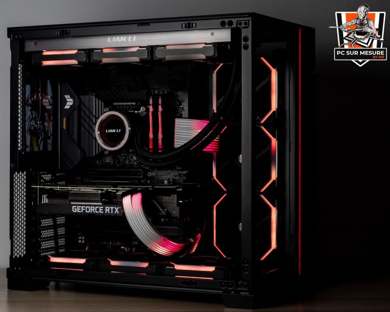 Montage client effectué avec le configurateur PC Hadware31 dans un LIAN LI O11 Dynamic EVO
