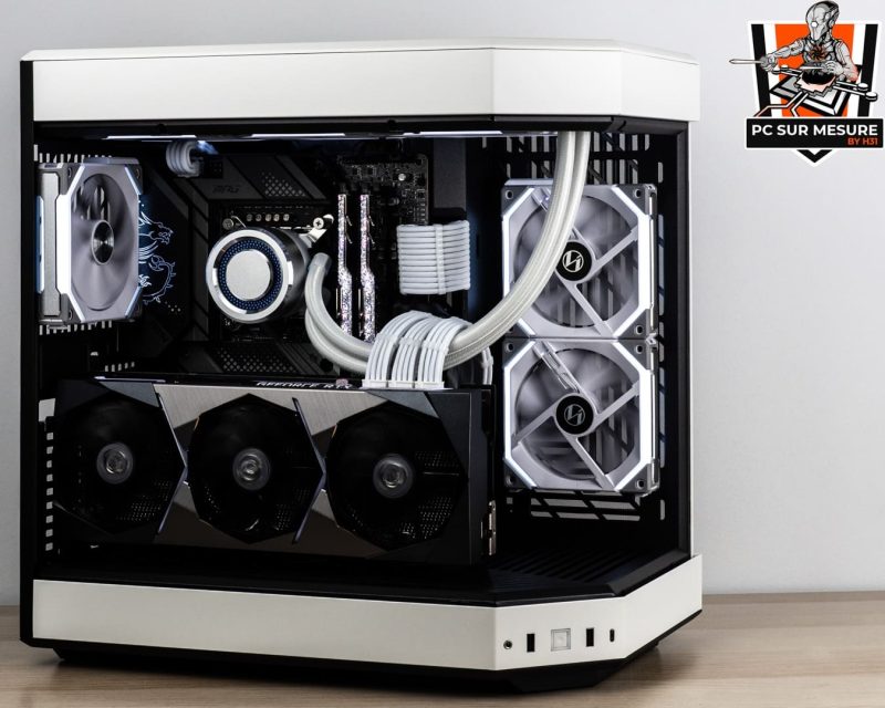 Montage client effectué avec le configurateur PC Hadware31 dans un HYTE Y60