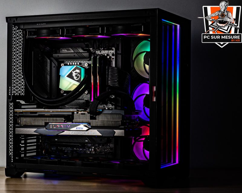 Montage dans un MAGNIUMGEAR Neo Qube 2 d'un PC sur mesure client effectué avec le configurateur PC Hadware31