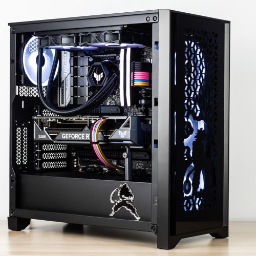 Façade du PC Super Saiyan 4 par Hardware31
